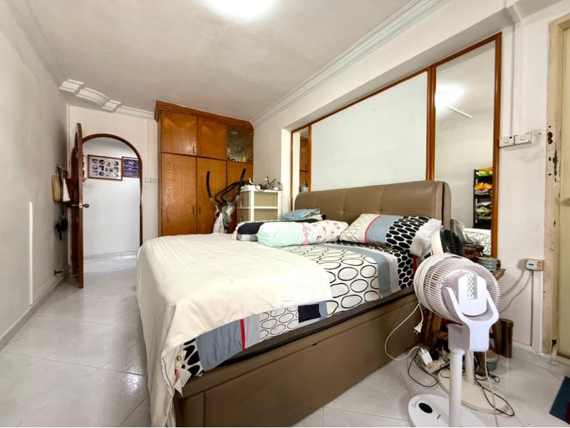 HDB Apartment for Sale: Pasir Ris, D18, 510629