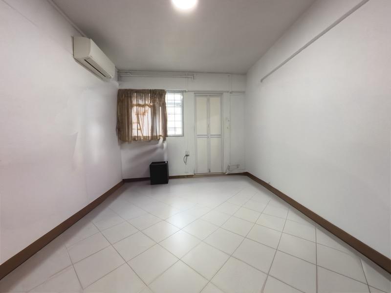 HDB Apartment for Sale, 289 Yishun Avenue 6 HDB Apartment For Sale, $499,999, 3 Bed 2 Bath 904 sqft $553.00 psf, SGD 499,999 | 99-year Leasehold
