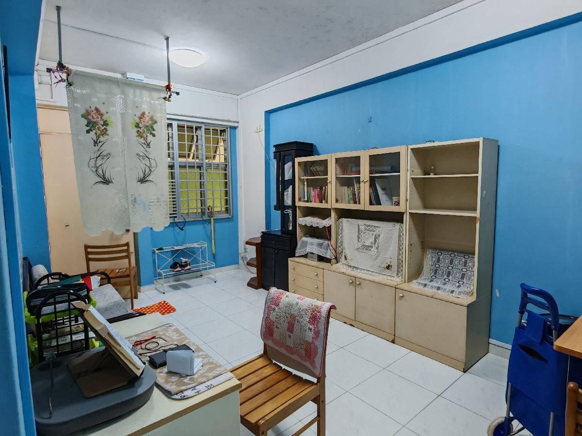 HDB Apartment for Sale, 142 Pasir Ris Street 11 HDB Apartment For Sale, $359,000, 1 Bed 1 Bath 592 sqft $606.00 psf, SGD 359,000 | 99-year Leasehold