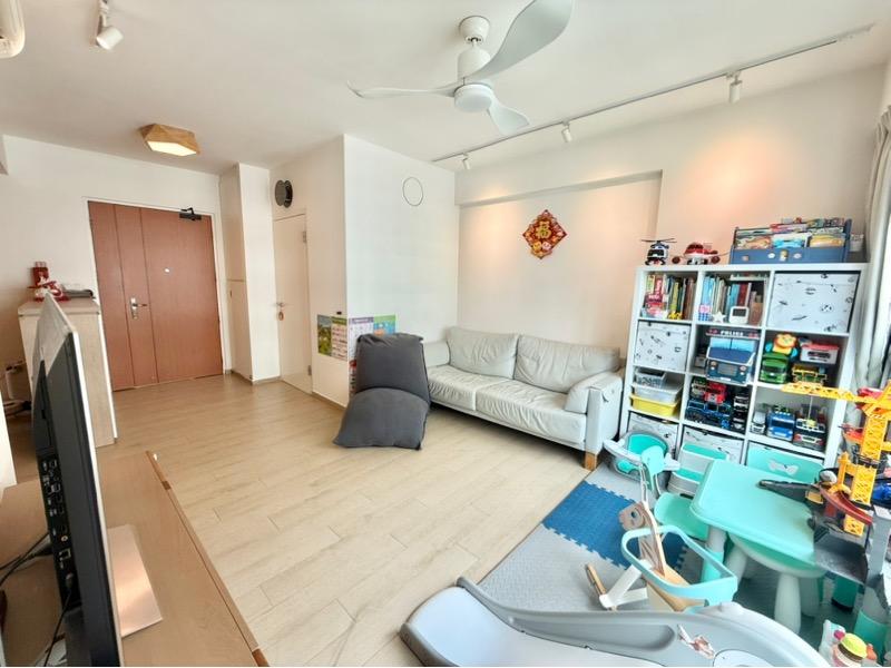 HDB Apartment for Sale: D25, 731573