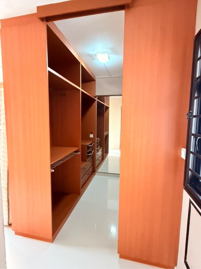 HDB Apartment for Sale, 219A Bedok Central HDB Apartment For Sale, $999,888, 3 Bed 2 Bath 1,011 sqft $989.00 psf, SGD 999,888 | 99-year Leasehold