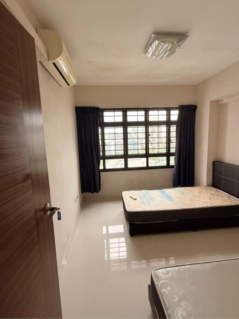 HDB Apartment for Sale, 219A Bedok Central HDB Apartment For Sale, $999,888, 3 Bed 2 Bath 1,011 sqft $989.00 psf, SGD 999,888 | 99-year Leasehold