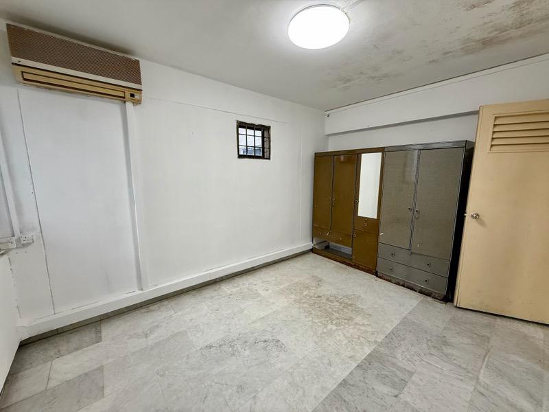 HDB Apartment for Sale: Yishun, D27, 760750