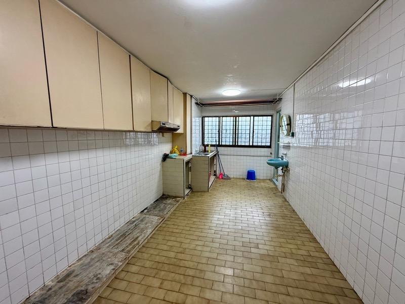 HDB Apartment for Sale: Yishun, D27, 760750