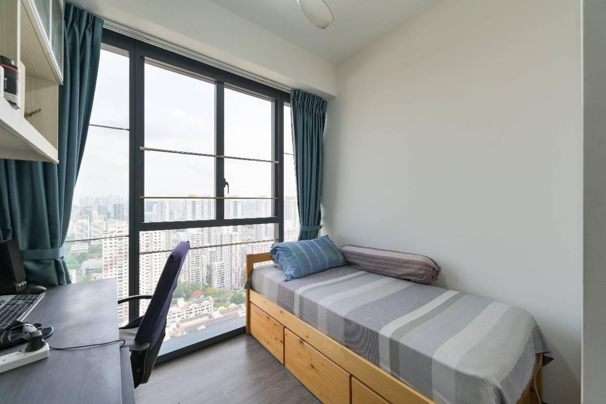 Condominium for Sale, Gem Residences Condominium For Sale, $2,200,000, 3 Bed 2 Bath 936 sqft $2,350.00 psf, SGD 2,200,000 | 99-year Leasehold