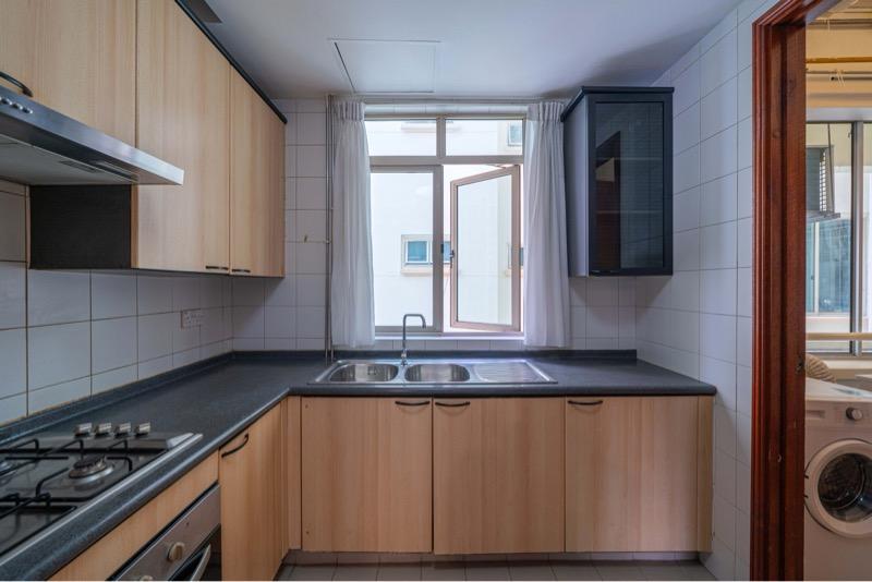 Condominium for Sale, Costa Rhu Condominium For Sale, $2,200,000, 2 Bed 3 Bath 1,399 sqft $1,573.00 psf, SGD 2,200,000 | 99-year Leasehold