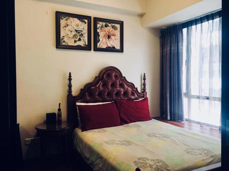 Prop-GPT: Apartment: D09  Robertson Edge