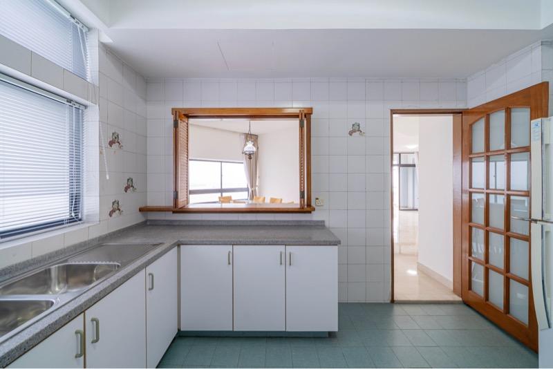 Condominium for Sale, Mandarin Gardens Condominium For Sale, $4,000,000, 4 Bed 4 Bath 3,068 sqft $1,304.00 psf, SGD 4,000,000 | 99-year Leasehold