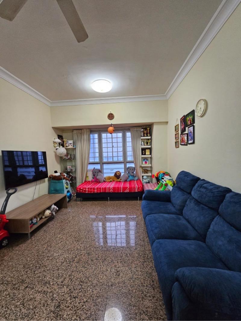 Prop-GPT: Condominium: D16  The Bayshore