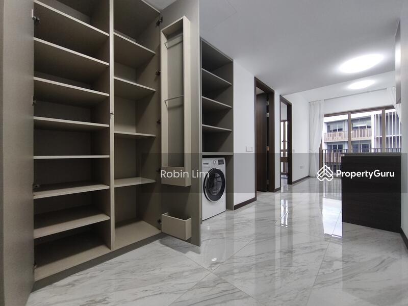 Prop-GPT: Condominium: D18 Pasir Ris Pasir Ris 8