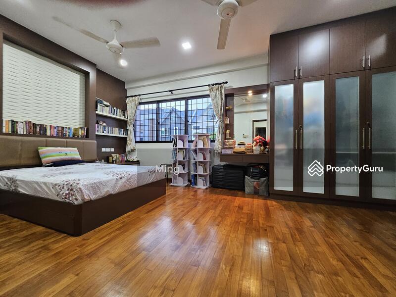 Terrace for Sale, PRICE DROPPED ! 3 Storey ! Move In!, SGD 4,750,000 | Freehold