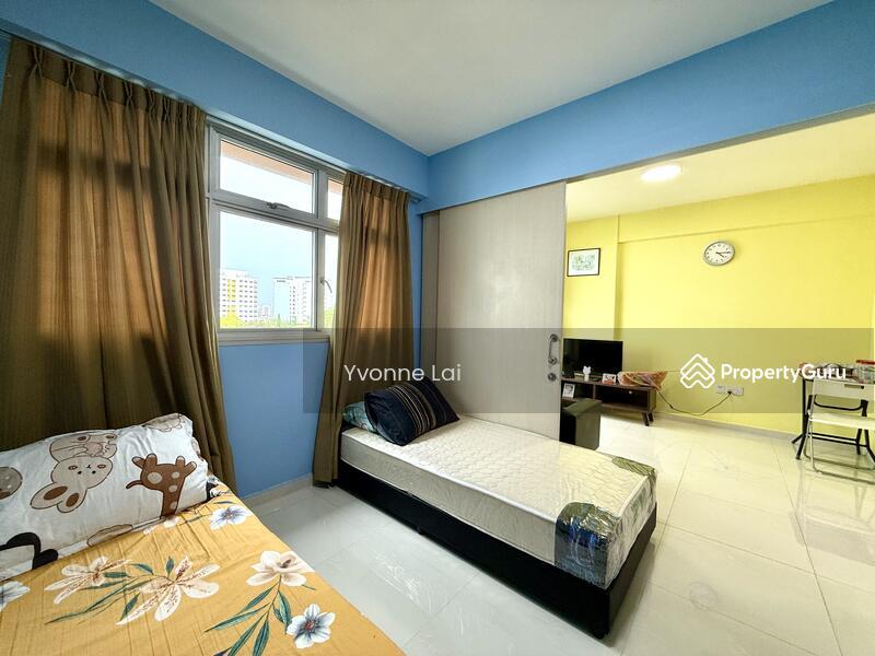 HDB Flat for Sale, 353A Anchorvale Lane, SGD 388,000 | 99-year lease