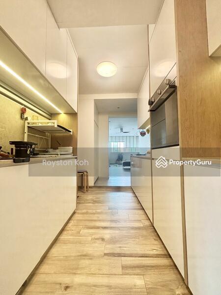 HDB Flat for Sale, 223 Lorong 8 Toa Payoh, SGD 788,000 | 99-year lease