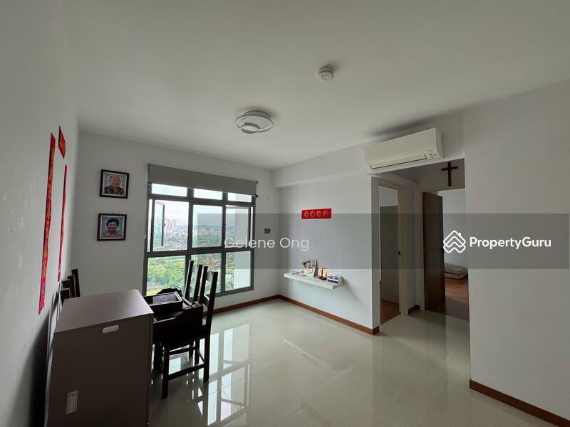 HDB Flat for Sale, 32 Margaret Drive, SGD 938,000 | 99-year lease