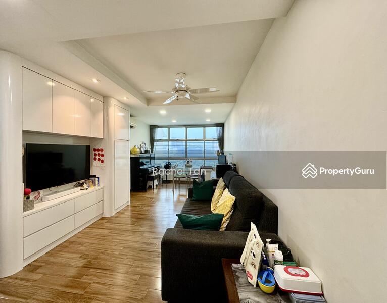 Prop-GPT: HDB Flat: D03  61A Strathmore Avenue