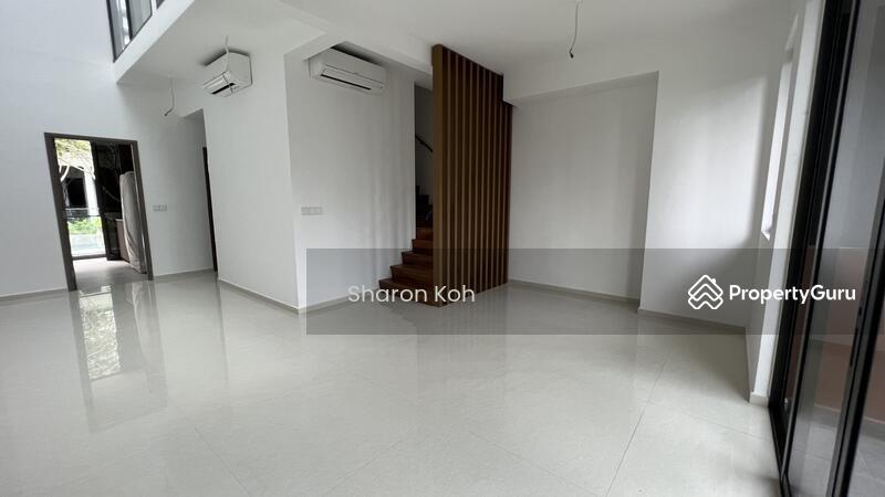 Prop-GPT: Condominium - Cluster House: D19  Affinity At Serangoon