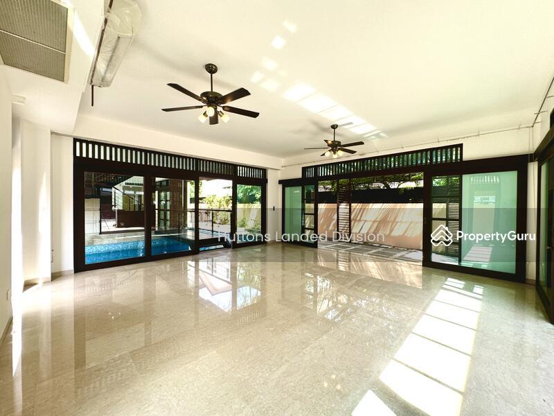 Detached for Sale, Hua Guan Avenue Detached House 1km from MGS And Pei Hwa Primary School, SGD 11,800,000 | 999-year lease