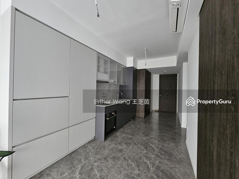 Prop-GPT: Condominium: D07  The M