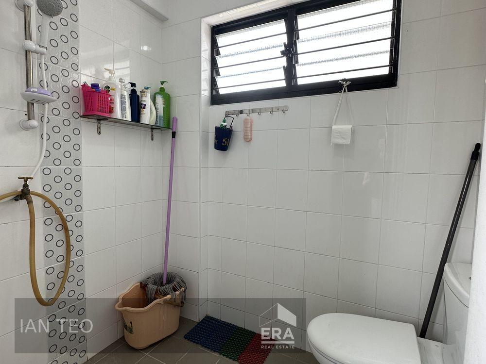 HDB - 3 room for Sale, Jurong West Street 52 511 Jurong West Street 52, SGD 495,000 | Leasehold