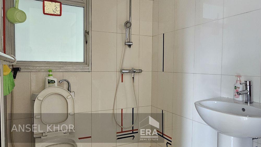 HDB - 1 room for Sale, Sumang Lane 232C Sumang Lane, SGD 399,500 | Leasehold