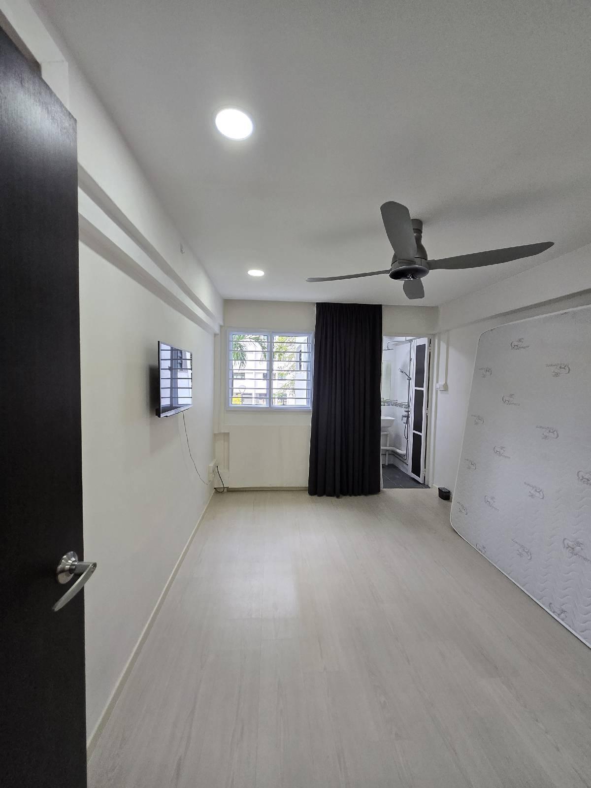HDB Apartment for Sale: Ang Mo Kio, D20, 560412