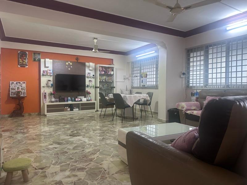 Prop-GPT: HDB Apartment: D23 Choa Chu Kang 293 Choa Chu Kang Avenue 3