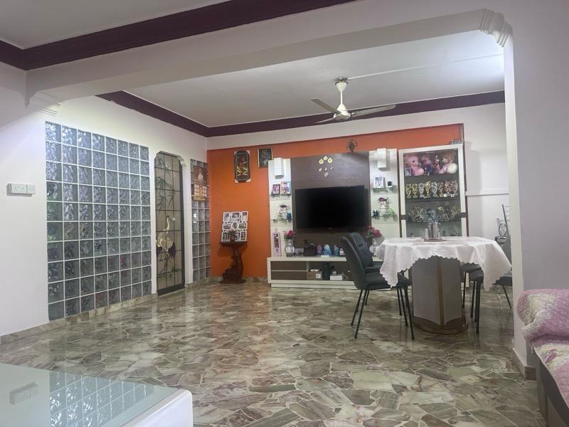 HDB Apartment for Sale, 293 Choa Chu Kang Avenue 3 HDB Apartment For Sale, $590,000, 3 Bed 3 Bath 1,119 sqft $527.00 psf, SGD 590,000 | 99-year Leasehold