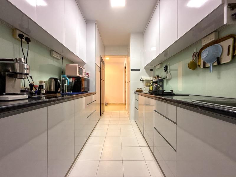 HDB Apartment for Sale: Yishun, D27, 761430