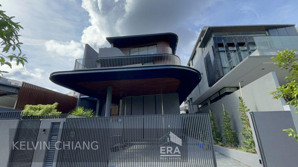 Prop-GPT: Corner Terrace: D23  Elizabeth Drive For Sale