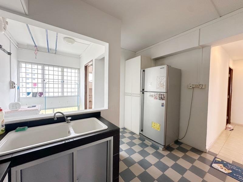 HDB Apartment for Sale: Pasir Ris, D18, 510719