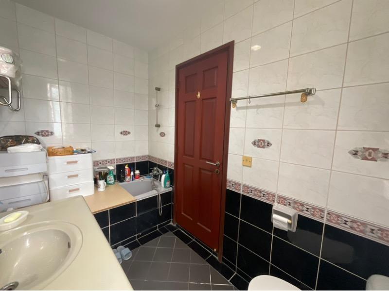 Condominium for Sale, CAVENDISH PARK Condominium For Sale, $2,230,000, 3 Bed 3 Bath 1,270 sqft $1,756.00 psf, SGD 2,230,000 | 99-year Leasehold