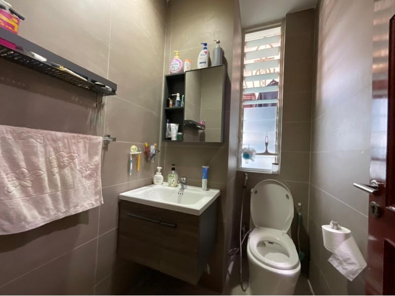 Condominium for Sale, CAVENDISH PARK Condominium For Sale, $2,230,000, 3 Bed 3 Bath 1,270 sqft $1,756.00 psf, SGD 2,230,000 | 99-year Leasehold