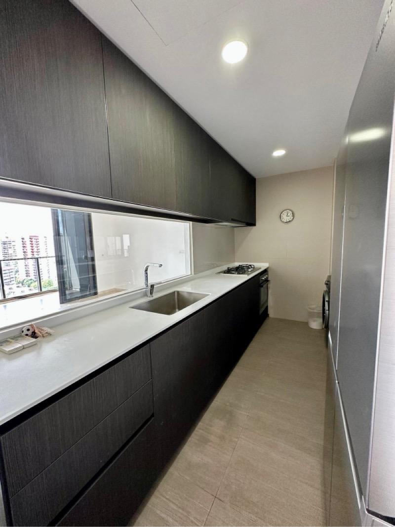 Condominium for Sale, Thomson Impressions Condominium For Sale, $2,350,000, 3 Bed 2 Bath 1,055 sqft $2,227.00 psf, SGD 2,350,000 | 99-year Leasehold