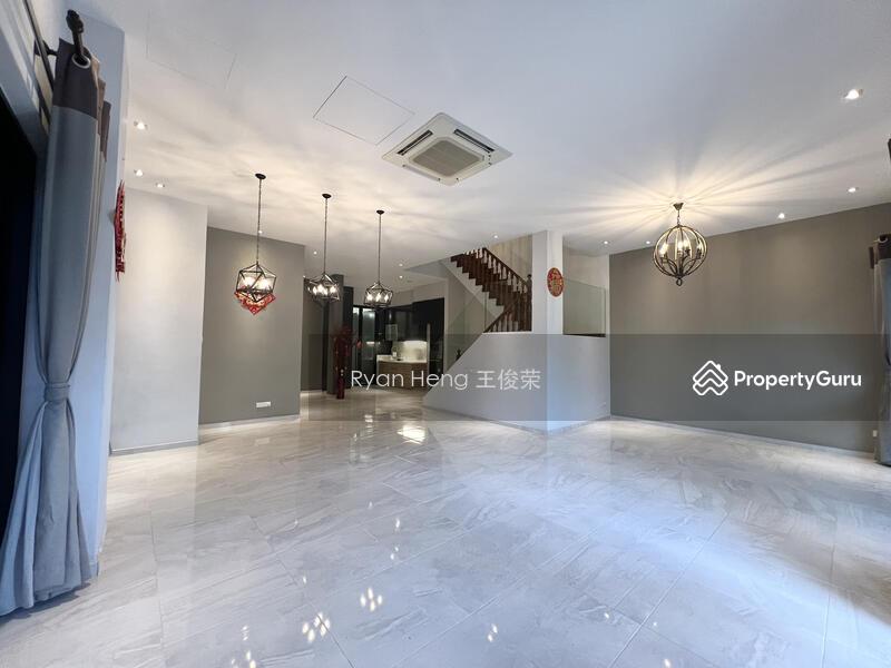 Semi-Detached for Sale, Almost Sold! Priced to Sell! Modern Semi-D w. Basement & Lift - Move-In Ready, SGD 6,100,000 | Freehold