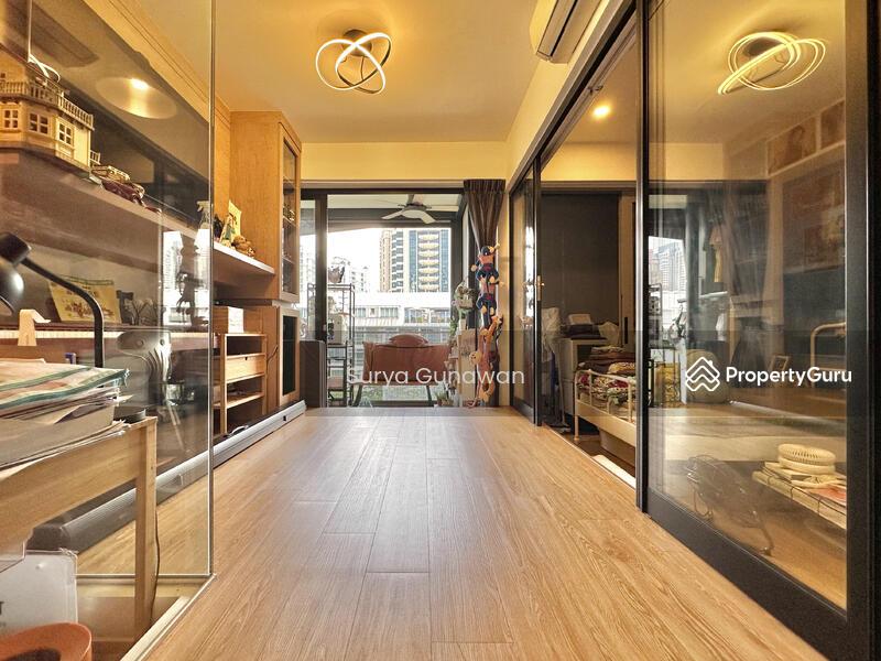 Prop-GPT: Condominium: D10  Stellar RV