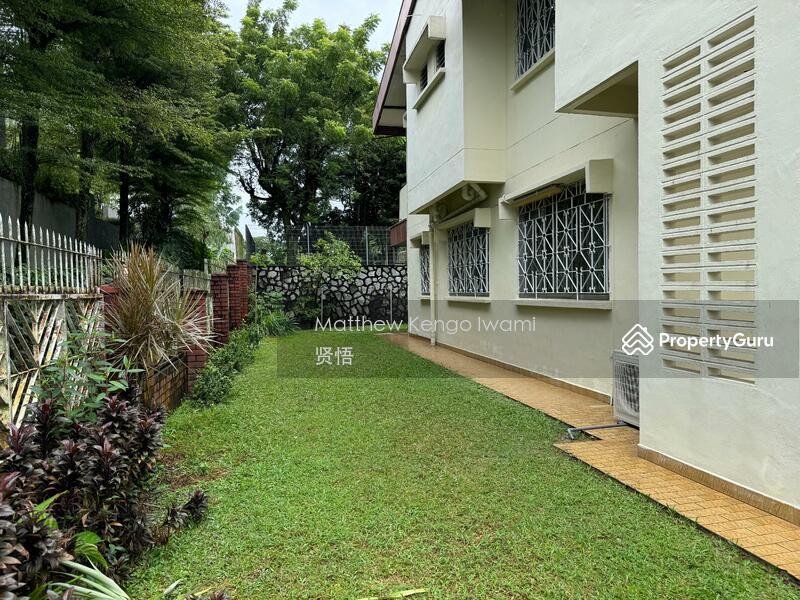 Prop-GPT: Semi-Detached: D11  Watten Estate