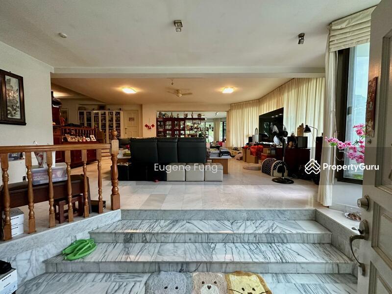 Prop-GPT: Apartment: D10  Lien Towers
