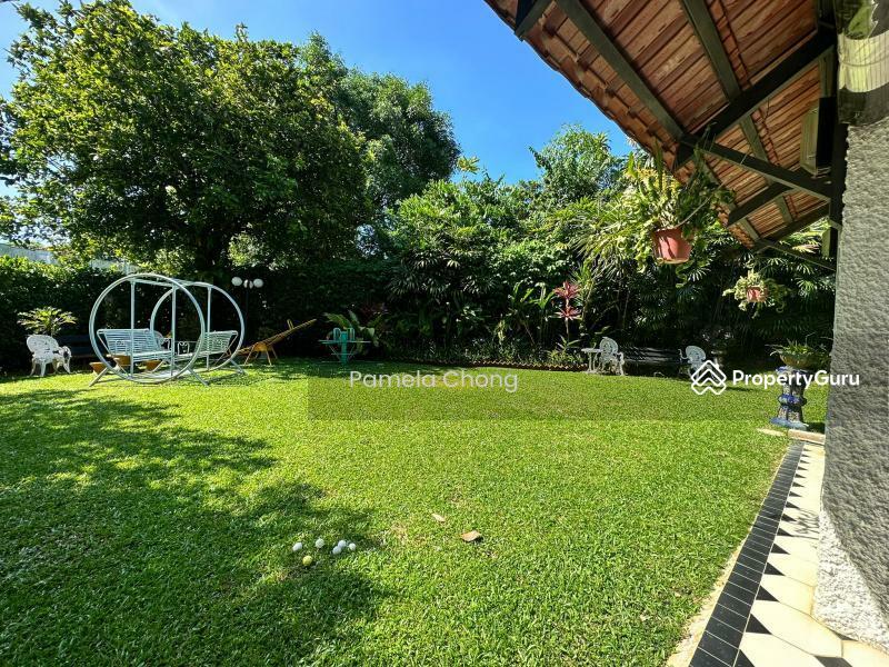 Bungalow - Good Class for Sale, Sole AgentBin Tong Park Hilltop Black N White Style Gcb In Botanics ()Call Pam 90228600, SGD 40,800,000 | Freehold