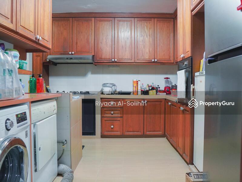 HDB Flat for Sale, 643 Yishun Street 61, SGD 865,000 | 99-year lease