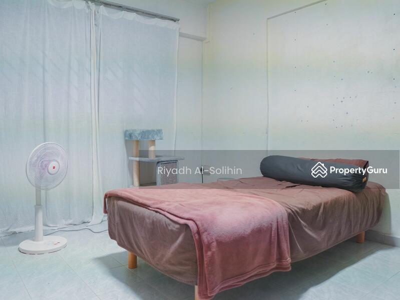 HDB Flat for Sale, 643 Yishun Street 61, SGD 865,000 | 99-year lease