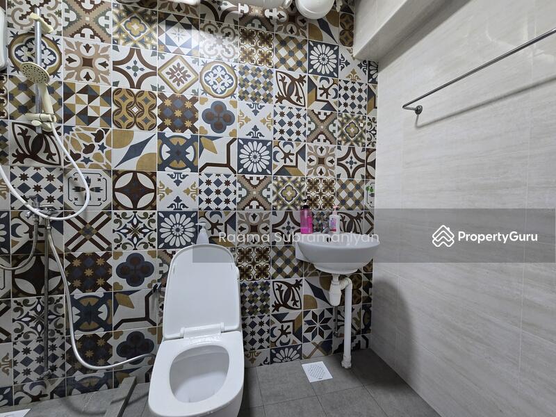 HDB Flat for Sale, 335 Sembawang Close, SGD 580,000 | 99-year lease