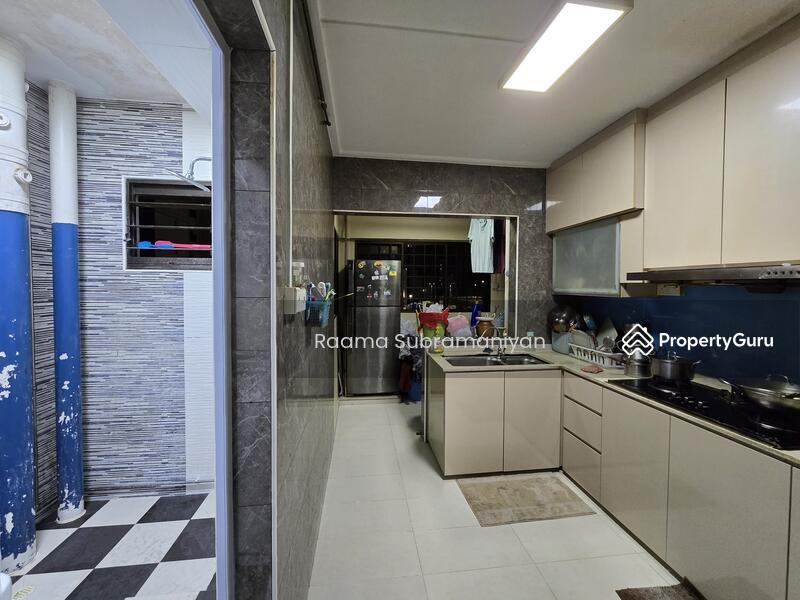 HDB Flat for Sale, 335 Sembawang Close, SGD 580,000 | 99-year lease