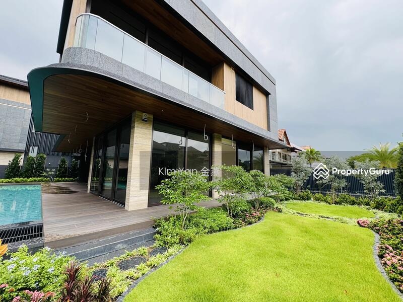 Prop-GPT: Bungalow: D15  Brand New & Magnificent, 4 levels with Lift & Pool, wide frontage park 6 cars, NS facing/Solar panel