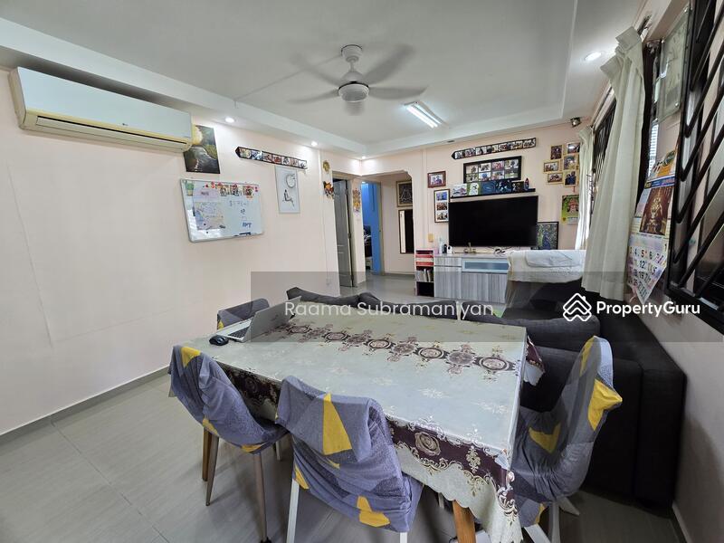 HDB Flat for Sale, 59 Strathmore Avenue, SGD 850,000 | 99-year lease