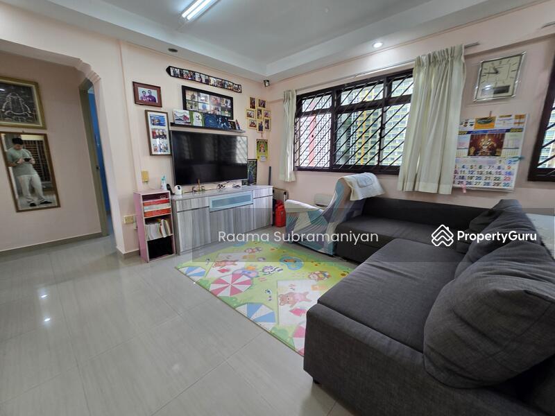 HDB Flat for Sale, 59 Strathmore Avenue, SGD 850,000 | 99-year lease
