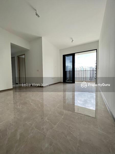 Prop-GPT: Condominium: D19  Sengkang Grand Residences