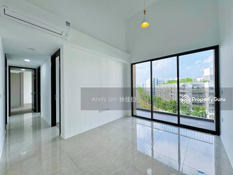 Prop-GPT: Condominium: D27 Yishun The Watergardens at Canberra