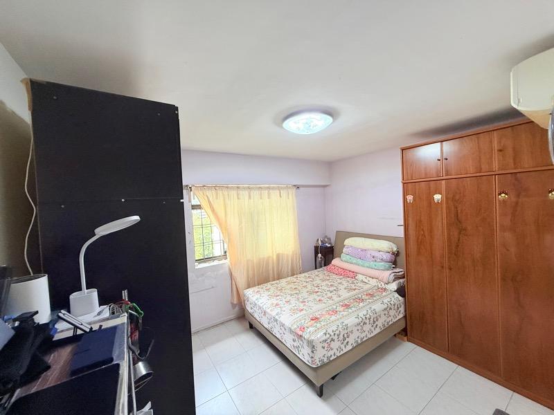 HDB Apartment for Sale, 520 Woodlands Drive 14 HDB Apartment For Sale, $899,999, 4 Bed 2 Bath 1,517 sqft $593.00 psf, SGD 899,999 | 99-year Leasehold