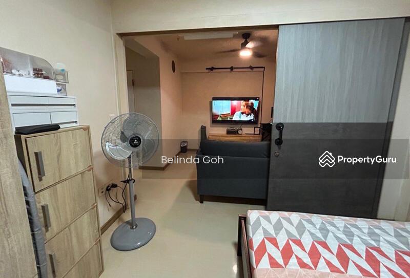HDB Flat for Sale, 457B Sengkang West Road, SGD 360,000 | 99-year lease