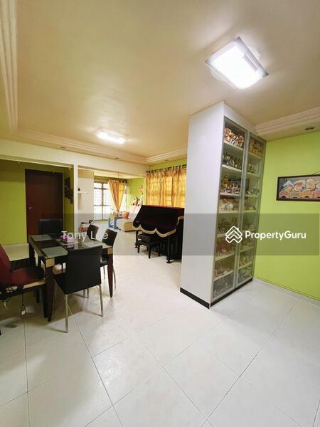 HDB Flat for Sale, 653A Jurong West Street 61, SGD 680,000 | 99-year lease